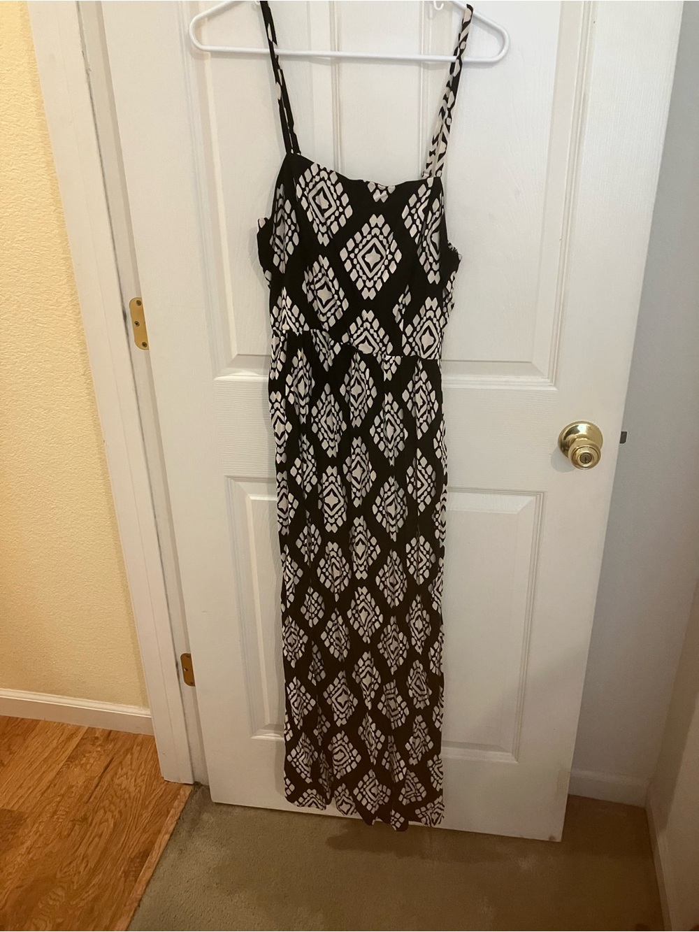 Lily Rose Black and White Geometric Spaghetti-Strap Maxi Dress